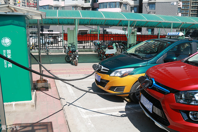 女神（經(jīng)）新能源用車記；充電省錢；北汽EX200